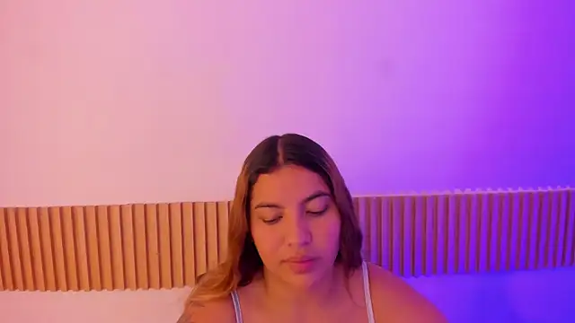 OliviaSweett online show from October 12, 7:15 pm