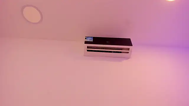 OliviaSweett online show from May 29, 4:35 pm