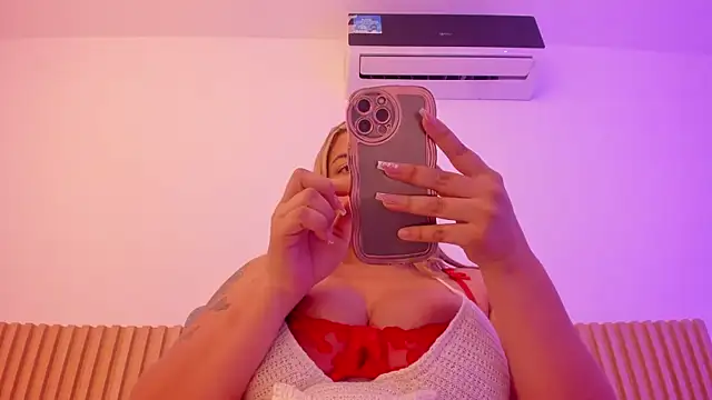 OliviaSweett online show from January 7, 6:46 pm