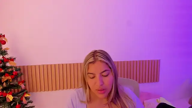 OliviaSweett online show from December 20, 4:54 pm