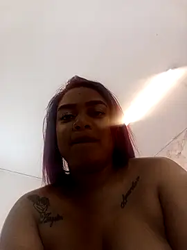 Snapshot of nathaliamiller chatting on December 16, 7:51 pm nathaliamiller online show from December 16, 7:51 pm