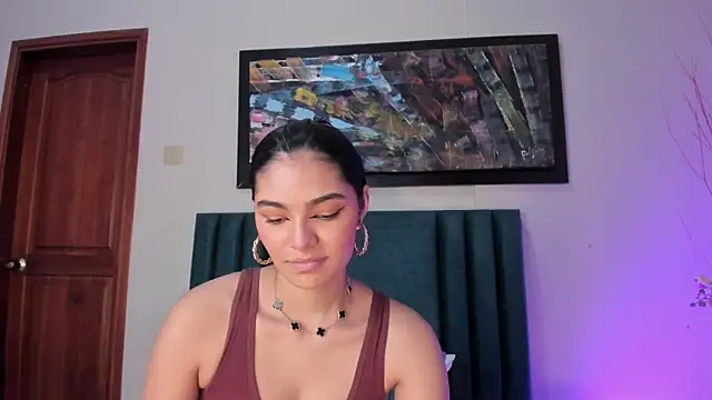 Snapshot of LunaAspen_ chatting on February 7, 6:16 pm LunaAspen online show from February 7, 6:16 pm