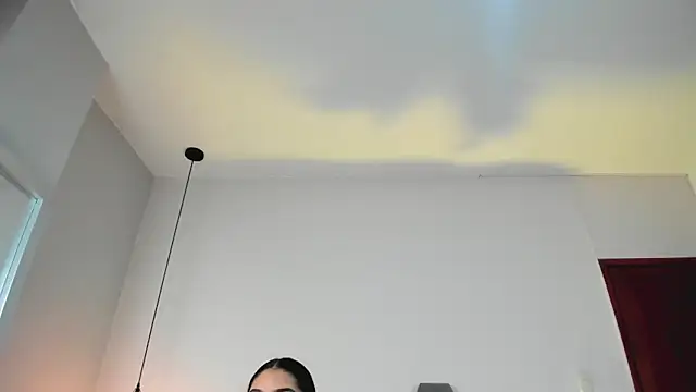 Snapshot of LunaAspen_ chatting on October 15, 5:43 pm LunaAspen online show from October 15, 5:43 pm