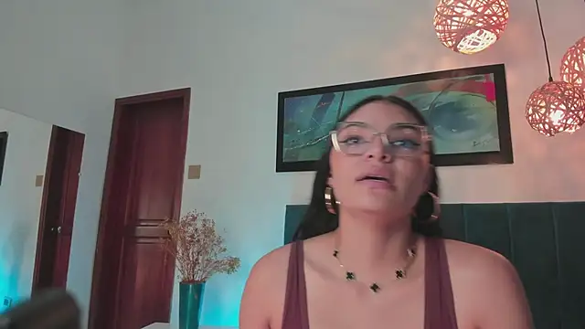 Snapshot of LunaAspen_ chatting on September 10, 6:07 pm LunaAspen online show from September 10, 6:07 pm