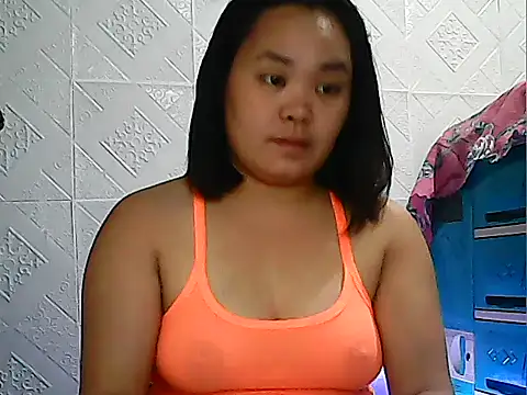 CreamyPussy4uxx online show from March 23, 1:33 pm