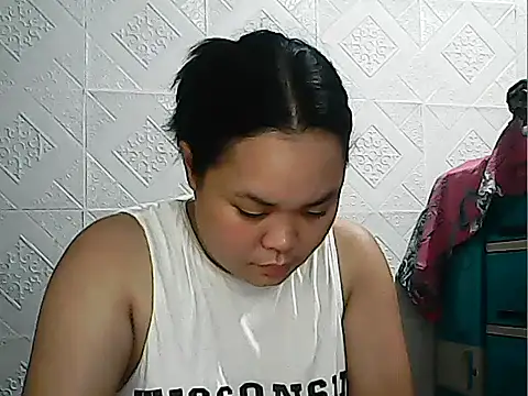 CreamyPussy4uxx online show from January 13, 1:37 pm