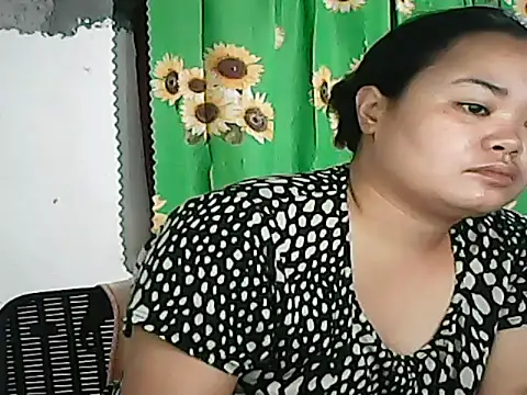 CreamyPussy4uxx online show from November 1, 10:14 pm