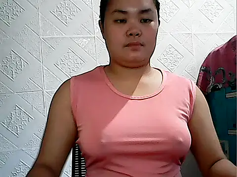 CreamyPussy4uxx online show from March 9, 12:58 am