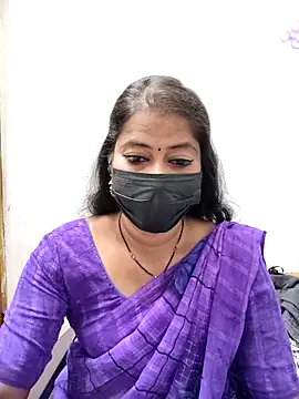 Snapshot of tamil_Sigappu_Roja chatting on May 25, 12:43 am tamil Sigappu Roja online show from May 25, 12:43 am