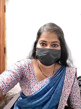 Snapshot of tamil_Sigappu_Roja chatting on May 22, 12:41 am tamil Sigappu Roja online show from May 22, 12:41 am