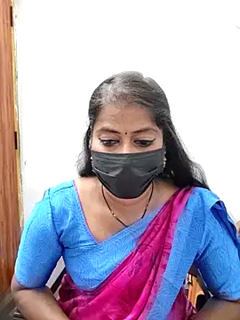 Snapshot of tamil_Sigappu_Roja chatting on May 20, 2:19 am tamil Sigappu Roja online show from May 20, 2:19 am