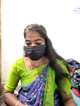 Snapshot of tamil_Sigappu_Roja chatting on November 7, 12:48 am tamil Sigappu Roja online show from November 7, 12:48 am