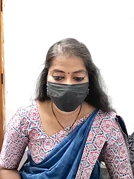 tamil Sigappu Roja online show from April 3, 1:01 am