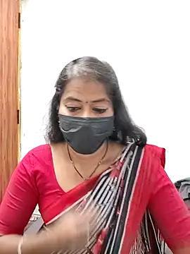 Snapshot of tamil_Sigappu_Roja chatting on May 28, 12:51 am tamil Sigappu Roja online show from May 28, 12:51 am