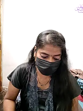 Snapshot of tamil_Sigappu_Roja chatting on November 7, 1:15 pm tamil Sigappu Roja online show from November 7, 1:15 pm