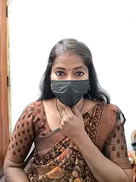 Snapshot of tamil_Sigappu_Roja chatting on May 19, 1:56 am tamil Sigappu Roja online show from May 19, 1:56 am