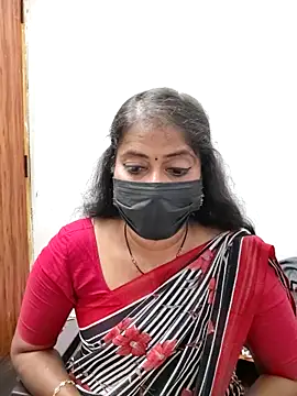 Snapshot of tamil_Sigappu_Roja chatting on May 28, 1:17 pm tamil Sigappu Roja online show from May 28, 1:17 pm