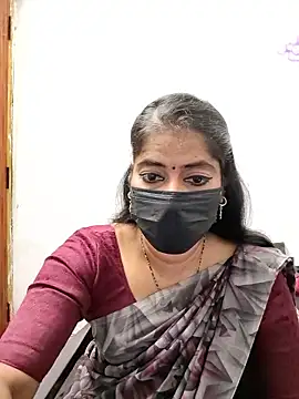 Snapshot of tamil_Sigappu_Roja chatting on November 11, 1:00 am tamil Sigappu Roja online show from November 11, 1:00 am