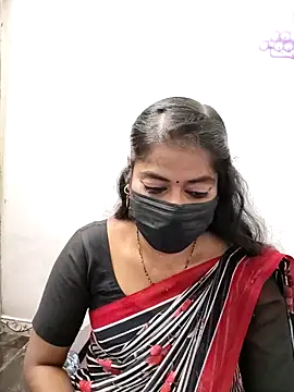 Snapshot of tamil_Sigappu_Roja chatting on November 8, 1:20 am tamil Sigappu Roja online show from November 8, 1:20 am