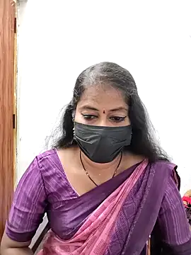 Snapshot of tamil_Sigappu_Roja chatting on May 21, 12:41 am tamil Sigappu Roja online show from May 21, 12:41 am
