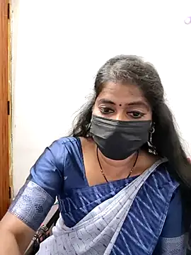 Snapshot of tamil_Sigappu_Roja chatting on November 3, 12:42 pm tamil Sigappu Roja online show from November 3, 12:42 pm