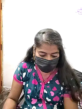 Snapshot of tamil_Sigappu_Roja chatting on November 4, 1:04 pm tamil Sigappu Roja online show from November 4, 1:04 pm