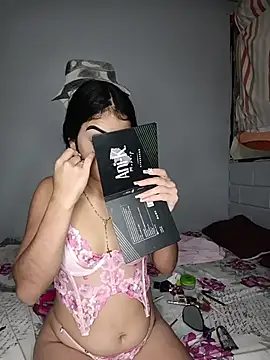 Bigtiti01 online show from March 12, 6:12 pm