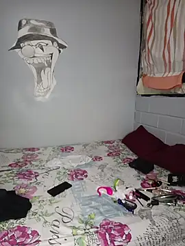 Bigtiti01 online show from March 2, 8:38 pm