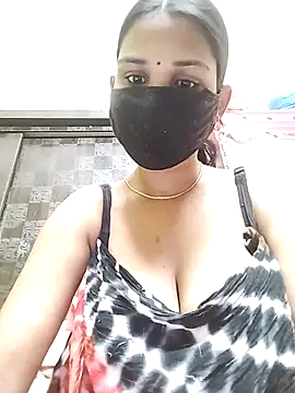 Snapshot of Devi-with-Ram chatting on February 7, 7:49 am Devi-with-Ram online show from February 7, 7:49 am