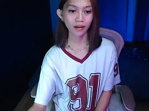 kiamiller x online show from March 9, 12:30 pm