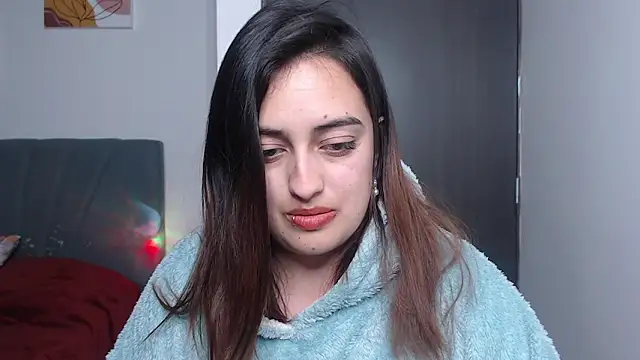 Meggan n online show from November 6, 3:32 am