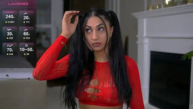 EmaHallee online show from October 30, 4:00 am