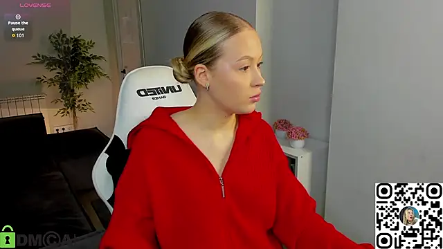 Margo-pvt online show from November 11, 1:00 am