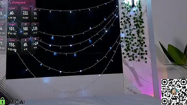 Snapshot of Margo-pvt chatting on March 3, 12:17 am Margo-pvt online show from March 3, 12:17 am