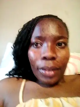 Snapshot of Sweetheart1695 chatting on September 10, 3:00 pm Sweetheart1695 online show from September 10, 3:00 pm