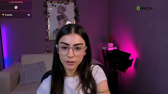 Snapshot of nekky_mouse chatting on October 16, 11:40 am nekky mouse online show from October 16, 11:40 am