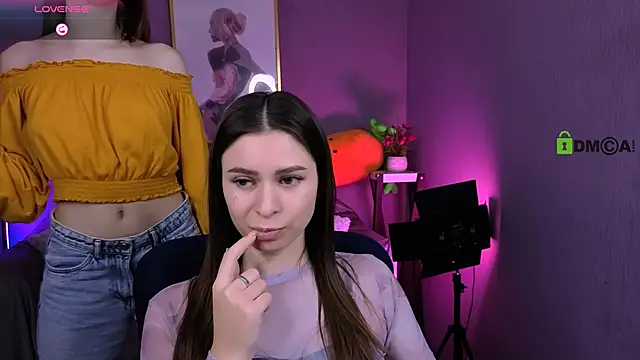 Snapshot of nekky_mouse chatting on November 5, 10:29 am nekky mouse online show from November 5, 10:29 am