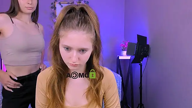 Snapshot of nekky_mouse chatting on October 3, 9:44 am nekky mouse online show from October 3, 9:44 am