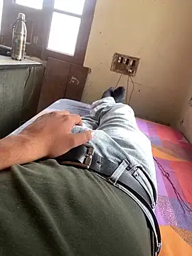 aadfgh11 online show from October 30, 9:18 am