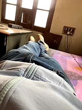 aadfgh11 online show from December 5, 9:19 am