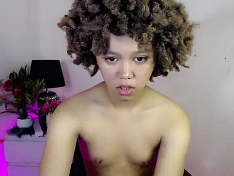 9INCHESHARDCOCK online show from January 11, 5:47 am