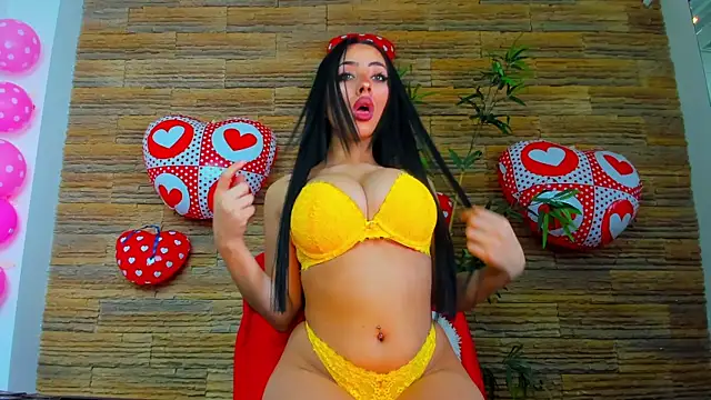 Cupcake Izzy online show from February 14, 5:40 am