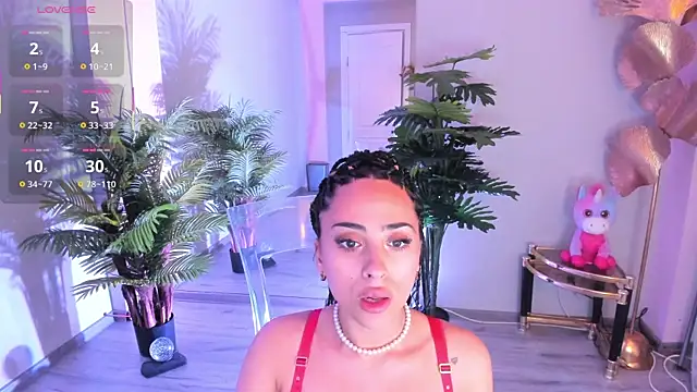 Cupcake Izzy online show from July 15, 4:47 pm