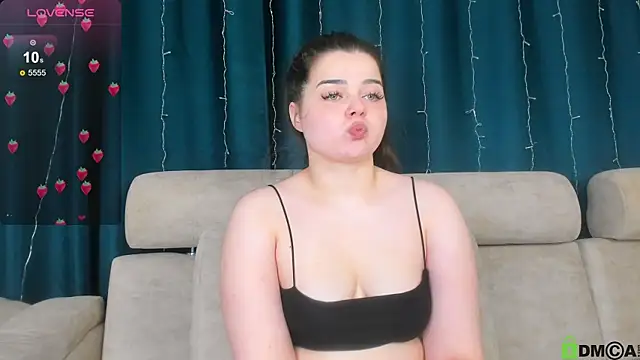 Snapshot of Lola_Popp chatting on November 22, 3:55 pm Lola Popp online show from November 22, 3:55 pm