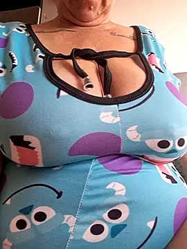 SinisterBabe online show from October 9, 1:22 pm