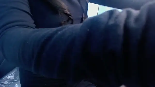 victoria hernandez t  online show from November 20, 12:50 pm