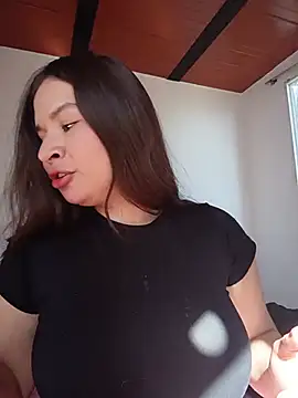 Snapshot of Isa_Acosta chatting on June 11, 1:52 pm Isa Acosta online show from June 11, 1:52 pm