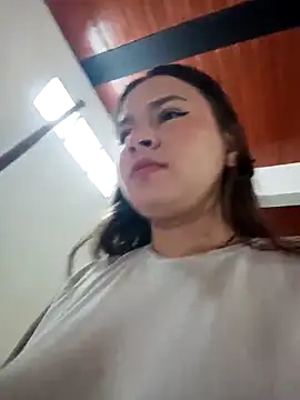 Isa Acosta online show from February 2, 2:05 pm