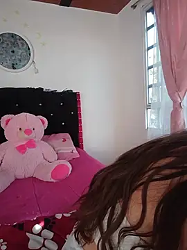 Snapshot of Isa_Acosta chatting on July 8, 1:45 pm Isa Acosta online show from July 8, 1:45 pm