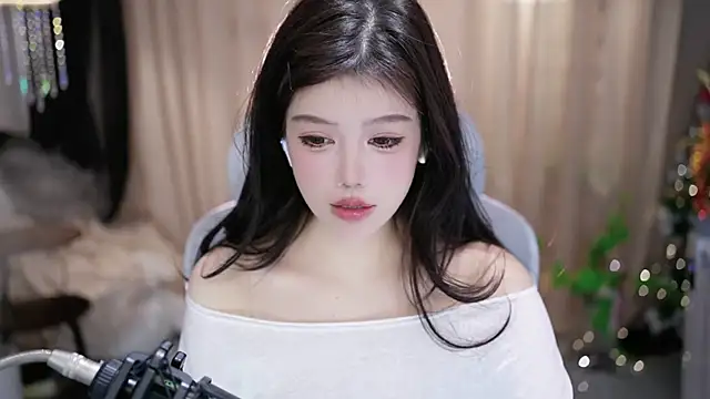 Fortune2Me online show from March 2, 4:35 am